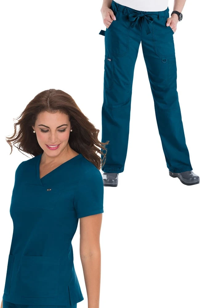 Women's Nicole V-Neck Solid Scrub Top & Lindsey Cargo Scrub Pant Set Women's Nicole V-Neck Solid Scrub Top & Lindsey Cargo Scrub Pant Set -Medical Clothing Store 1 ko 21set 650