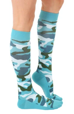Unisex 15-20 Mmhg Lightweight Camo Print Compression Socks 2 Unisex 15-20 Mmhg Lightweight Camo Print Compression Socks -Medical Clothing Store 3 lr cn13 650