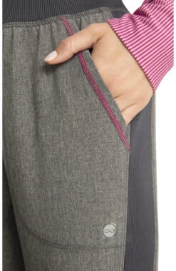 Cherokee Clearance Women's Mid Rise Skinny Leg Pull-On Scrub Pant 5 Cherokee Clearance Women's Mid Rise Skinny Leg Pull-On Scrub Pant -Medical Clothing Store 6 ck ck168a clearance 650